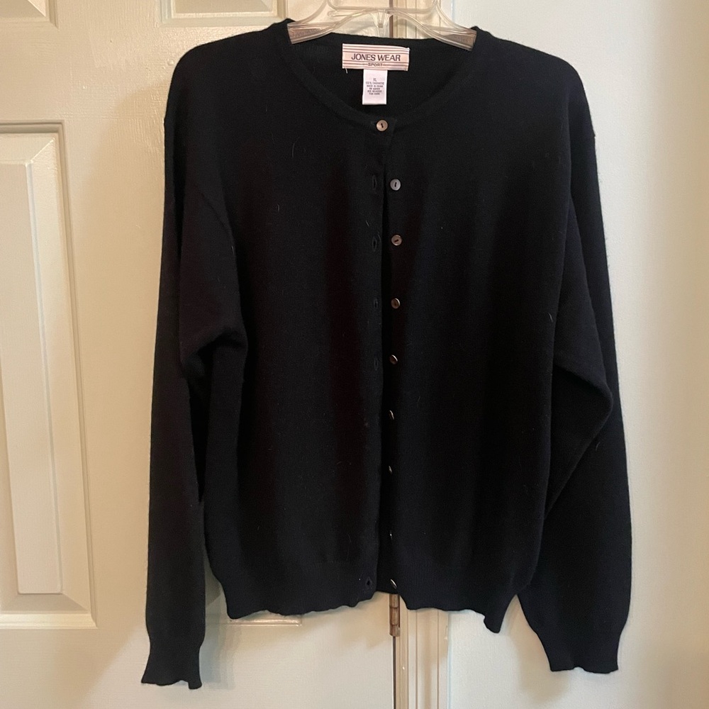 Black cardigan with buttons